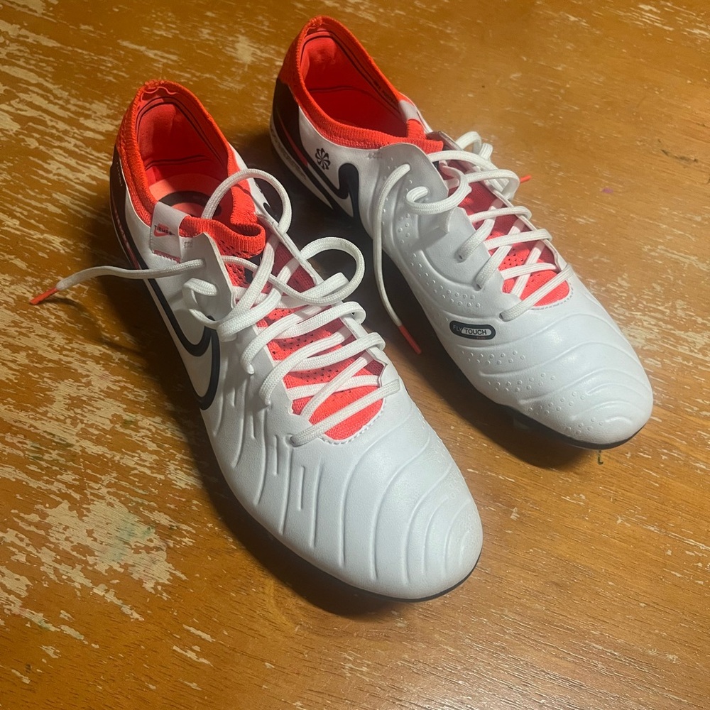 Nike Tiempo Legend 10 Elite FG Firm Ground Soccer cleat